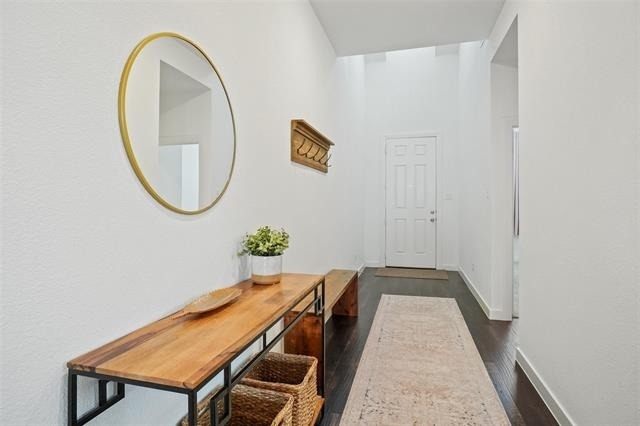 525 Overton Avenue - Photo 1