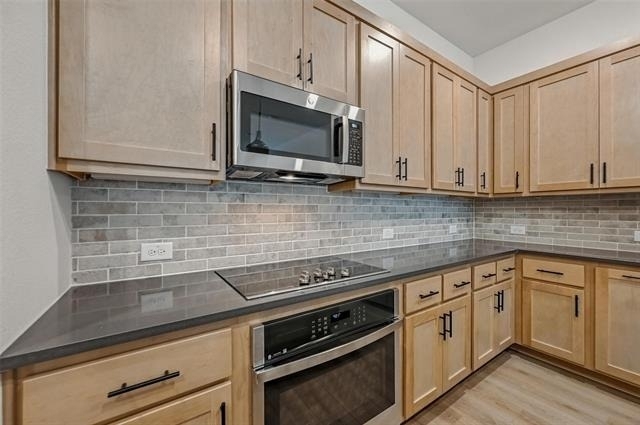 630 Redwood Way - Photo 5