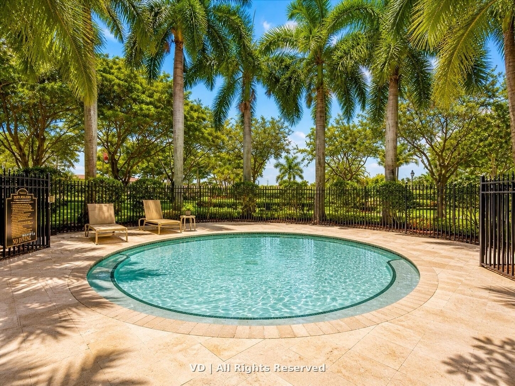 10295 Trianon Place - Photo 29