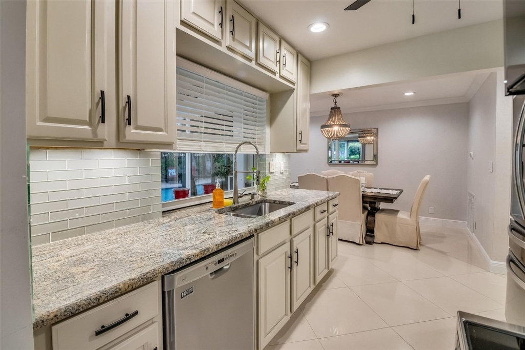 2750 Se 4th Street - Photo 19