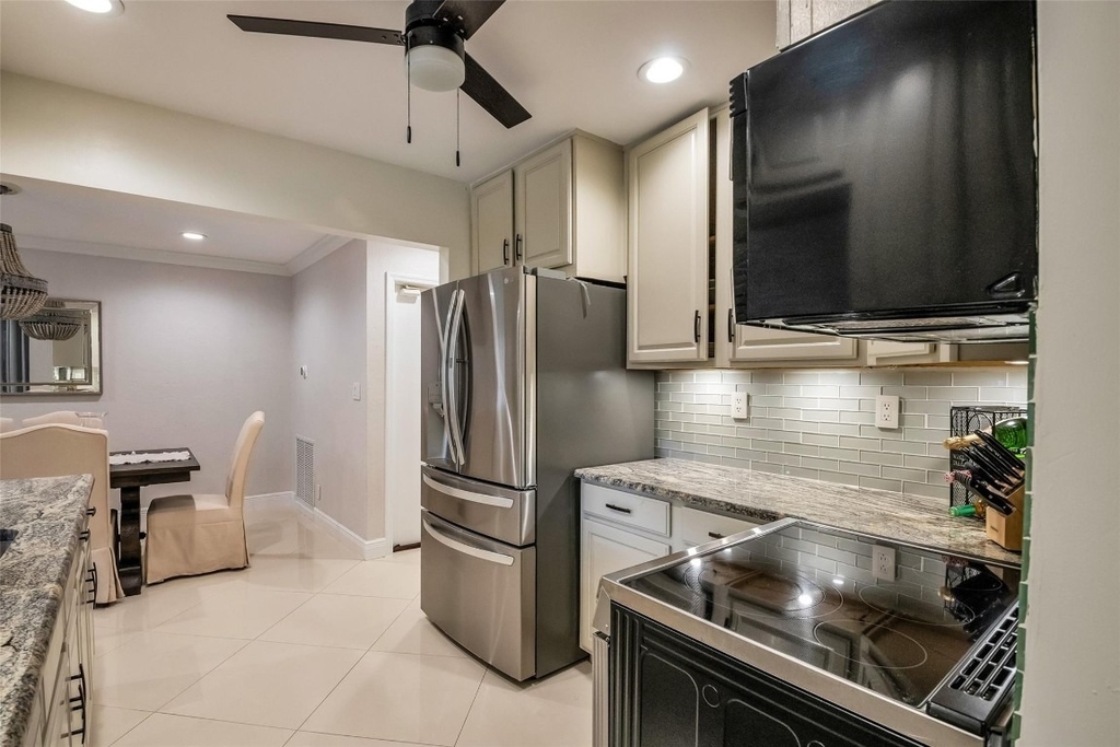 2750 Se 4th Street - Photo 15