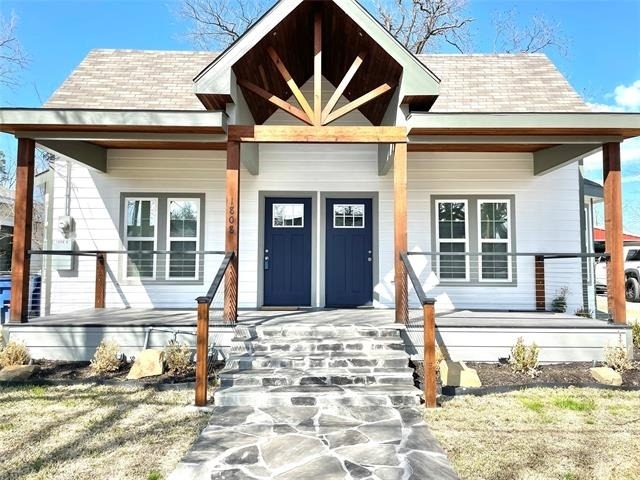 1808 Oneal Street - Photo 1