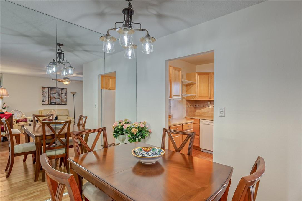 2400 Ne 10th Street - Photo 8