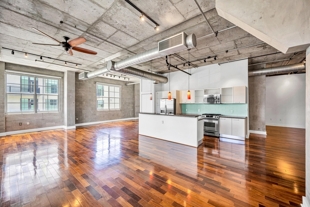 411 Nw 1st Avenue Nw - Photo 0