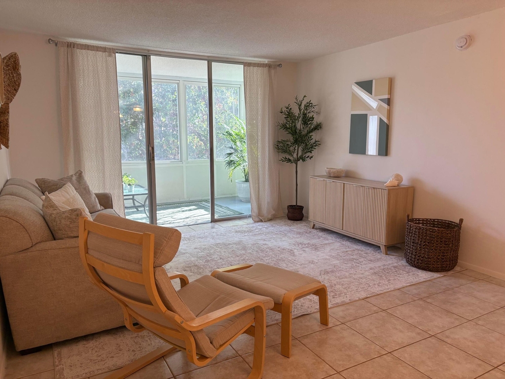 2650 Nw 49th Avenue - Photo 4