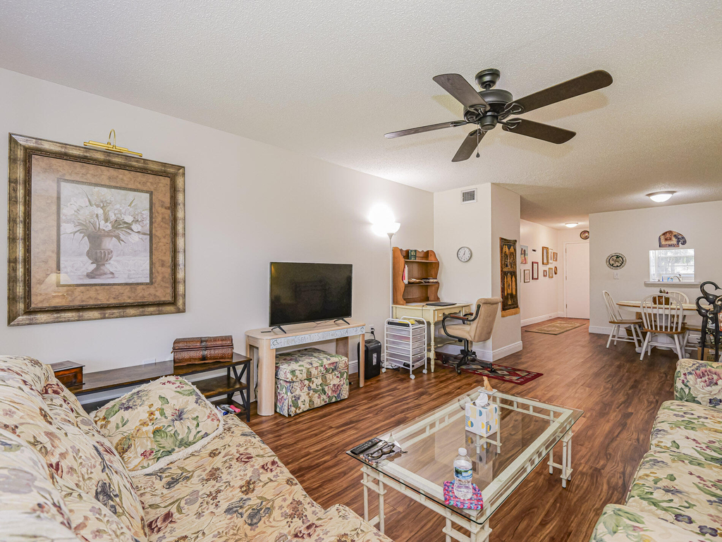 2800 Indian River Boulevard - Photo 2