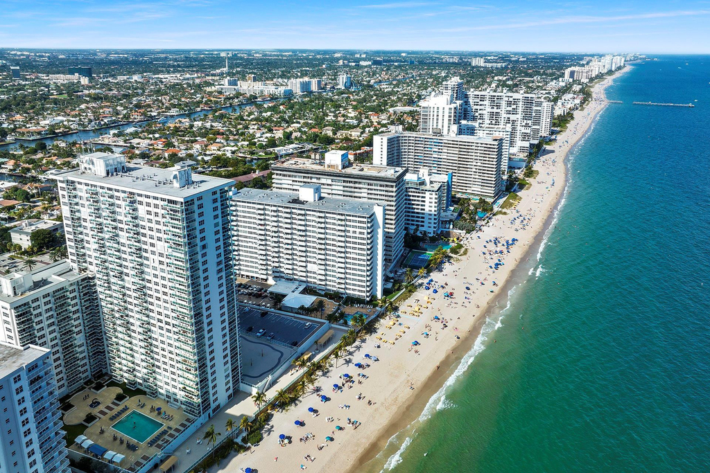 3900 Galt Ocean Drive - Photo 44