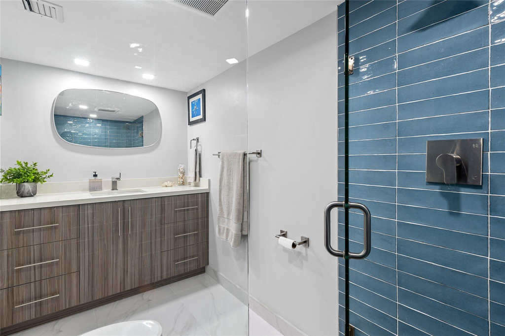 3900 Galt Ocean Drive - Photo 37