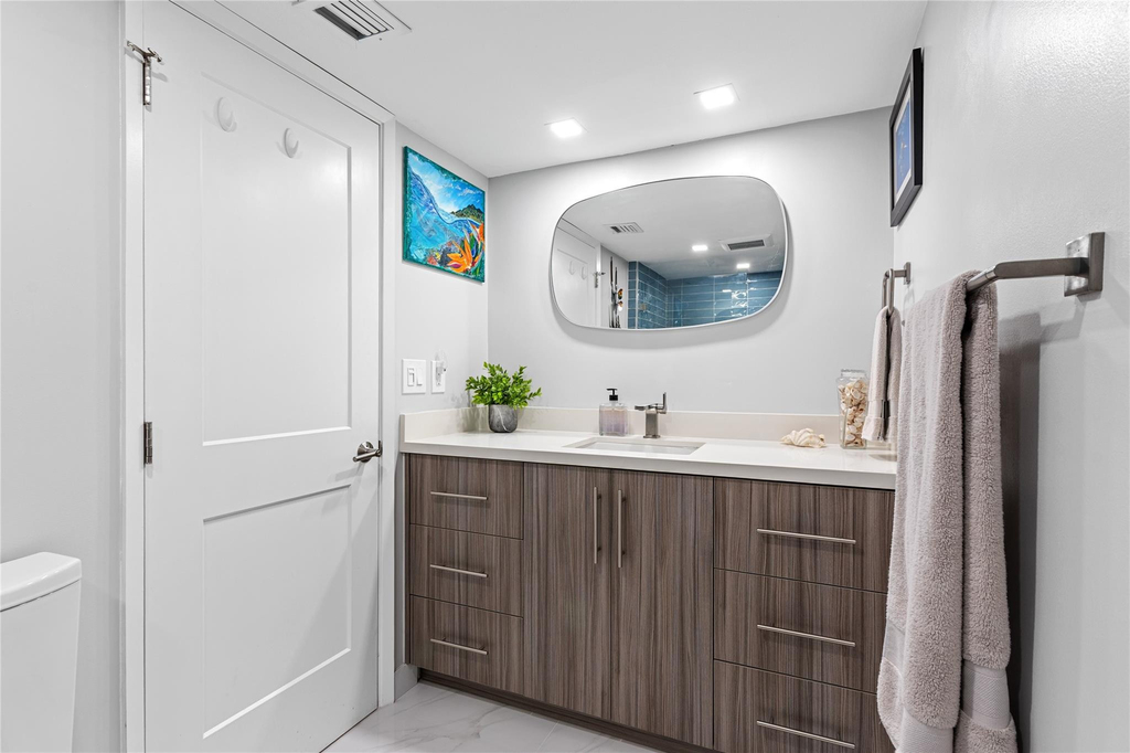 3900 Galt Ocean Drive - Photo 38