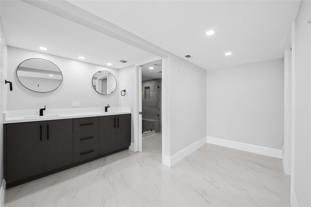 3900 Galt Ocean Drive - Photo 87