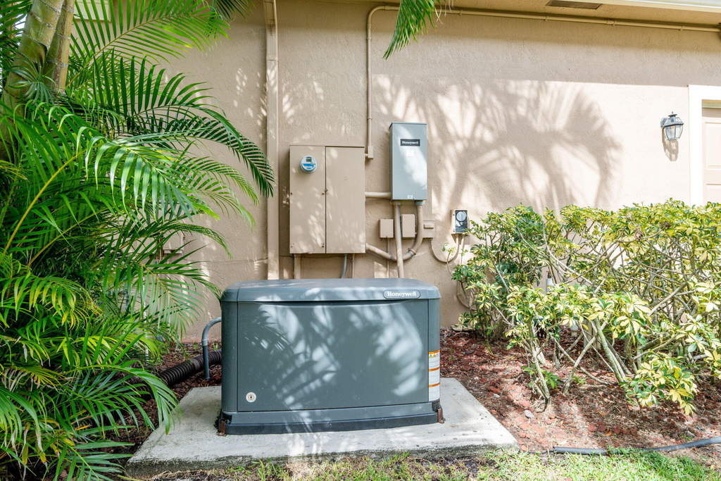 12442 Equine Lane - Photo 66