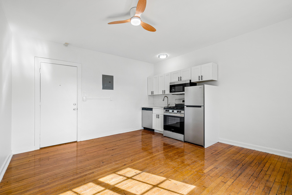 623 Park Place - Photo 3