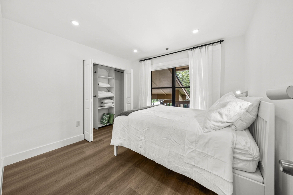 13105 Belhaven Court - Photo 7
