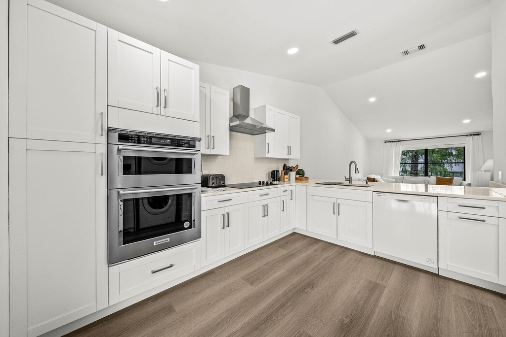13105 Belhaven Court - Photo 1
