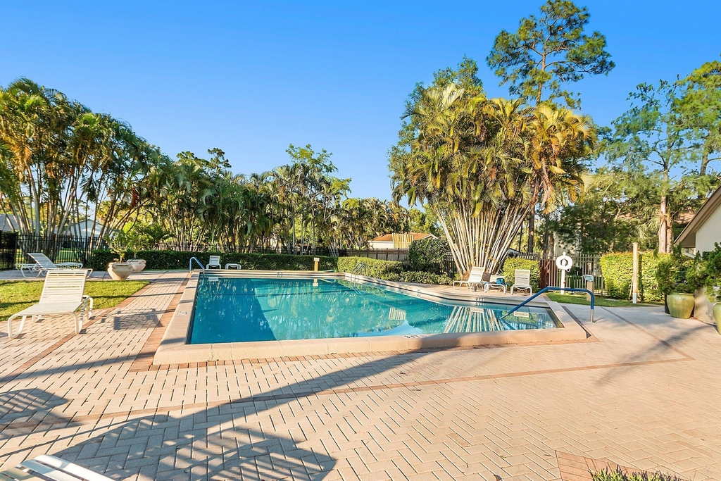 13105 Belhaven Court - Photo 8