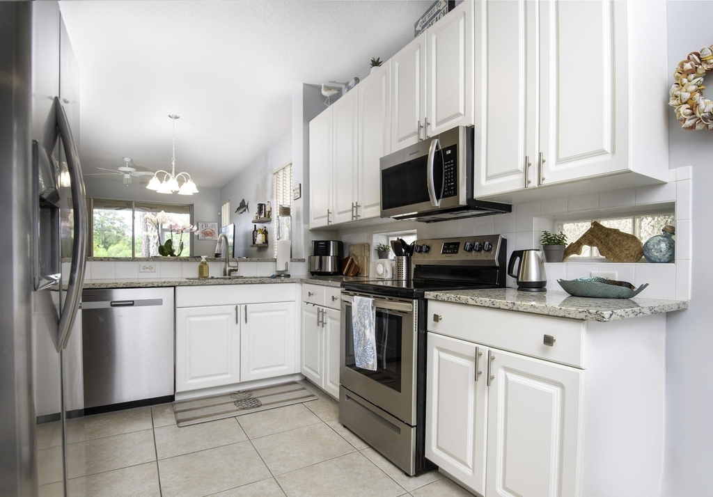 3751 Nw Willow Creek Drive - Photo 4