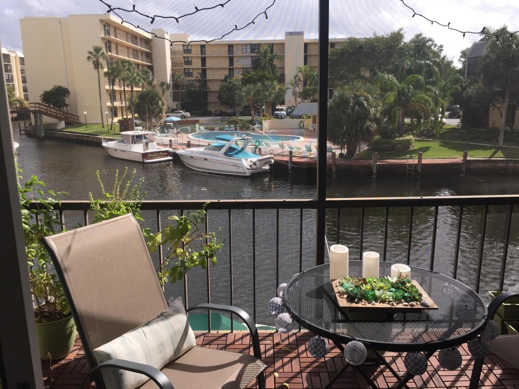 10 Royal Palm Way - Photo 16