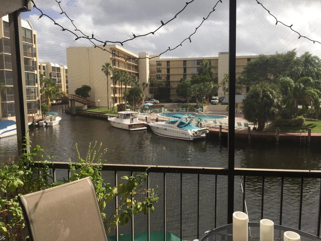 10 Royal Palm Way - Photo 14