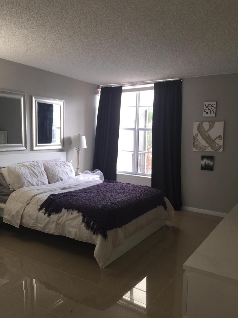 10 Royal Palm Way - Photo 22