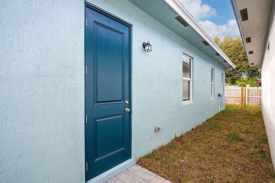 2689 Hiawatha Avenue - Photo 24