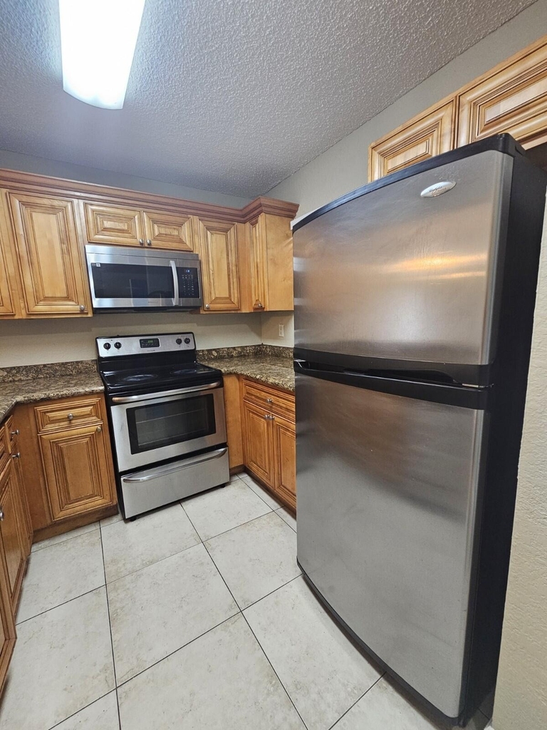 1561 Windorah Way - Photo 5