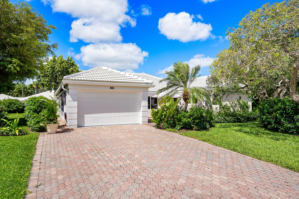 4419 E Sanderling Cir - Photo 2