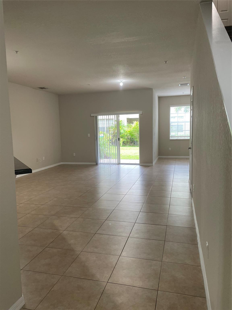 9076 Preston Place - Photo 10