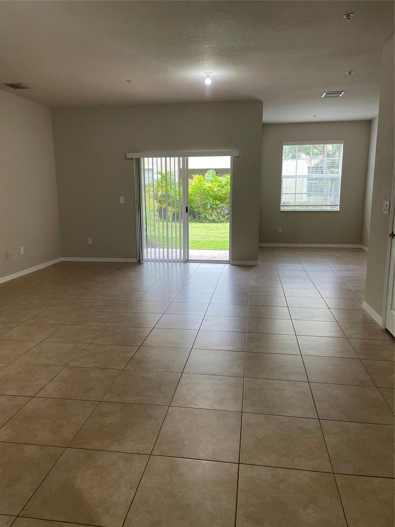 9076 Preston Place - Photo 11