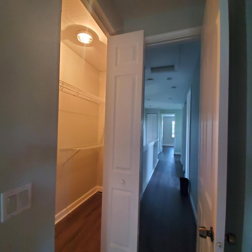 115 Akron Street - Photo 14