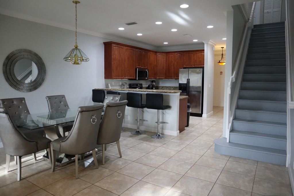 115 Akron Street - Photo 0