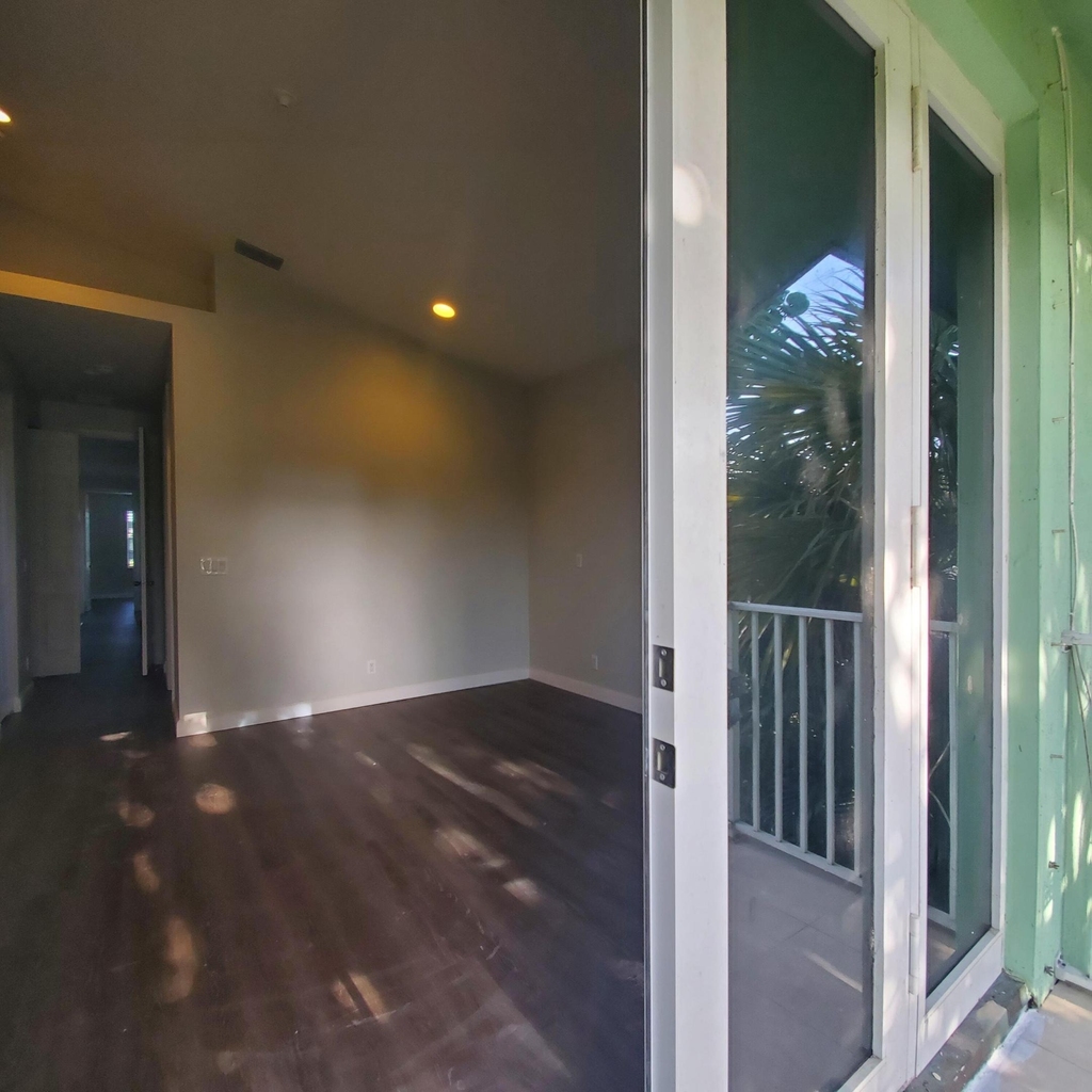 115 Akron Street - Photo 17
