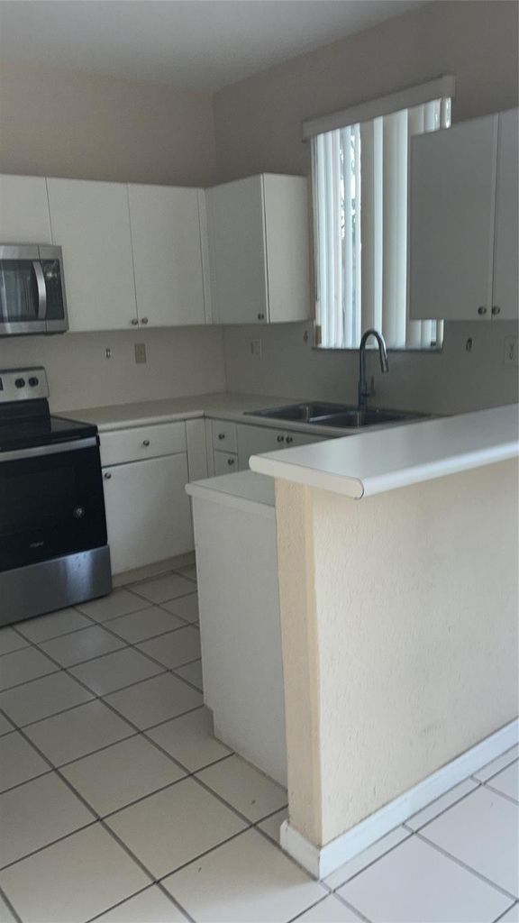 2903 Se 17th Avenue - Photo 4