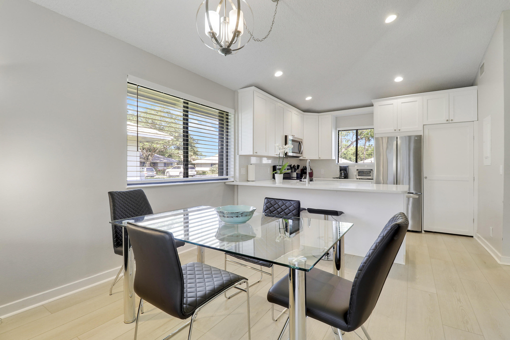 811 Club Drive - Photo 16