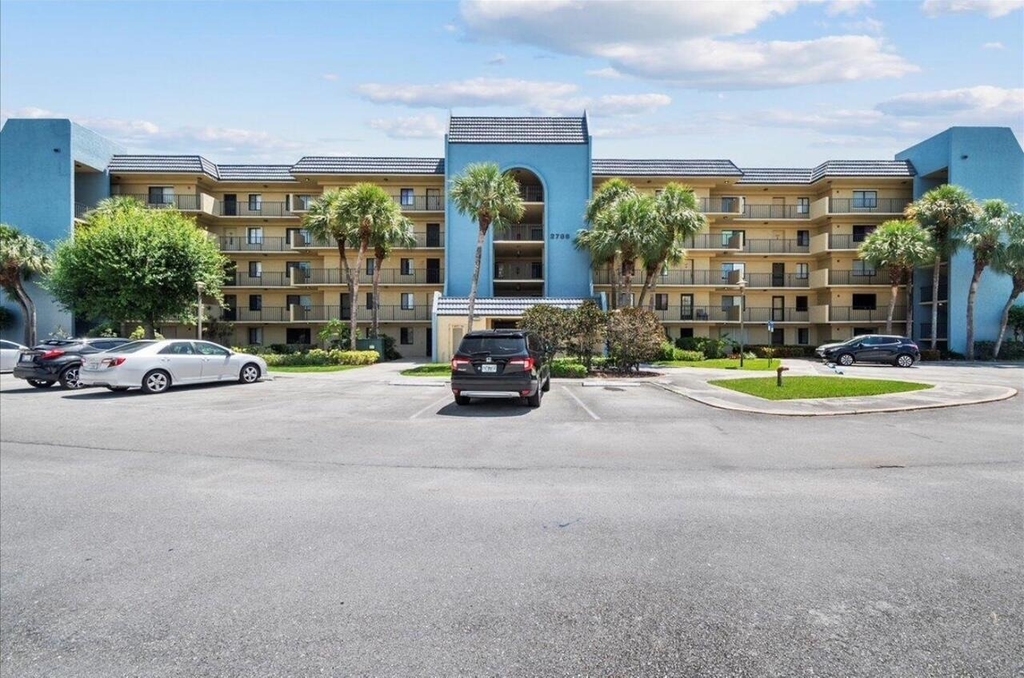 2786 Tennis Club Drive - Photo 0