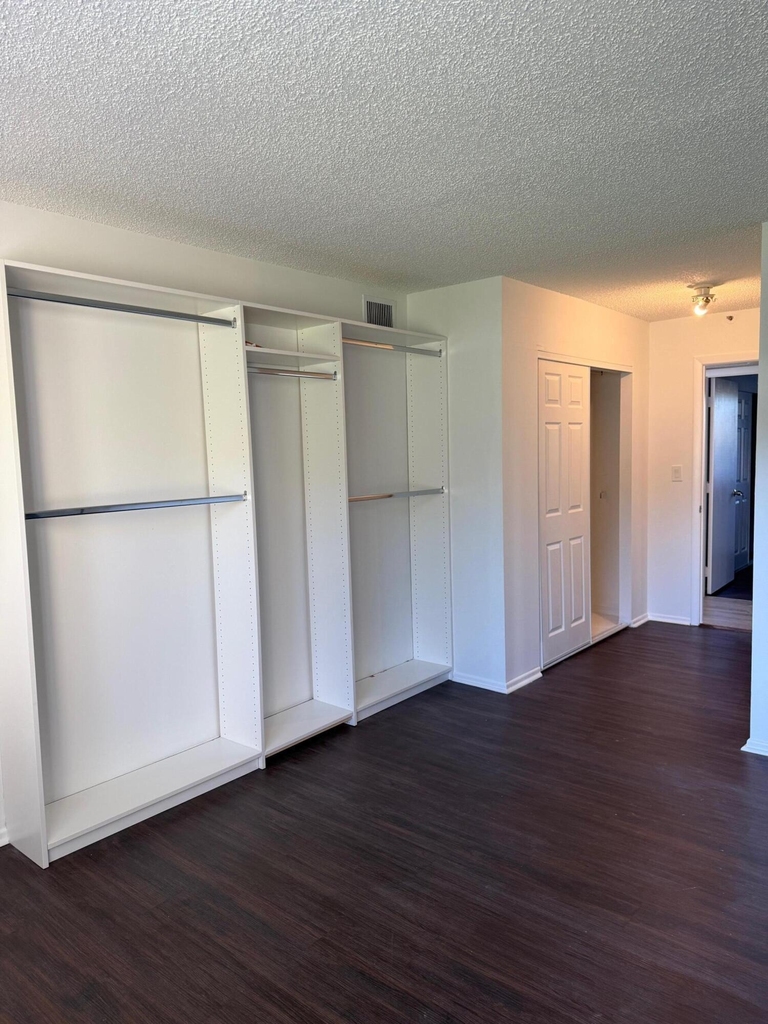 2786 Tennis Club Drive - Photo 17
