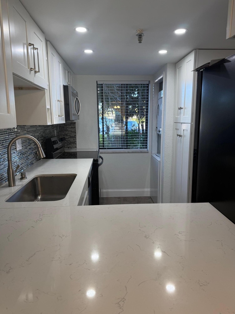 2786 Tennis Club Drive - Photo 9