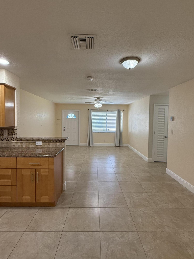 7302 Nw 57th Court - Photo 2