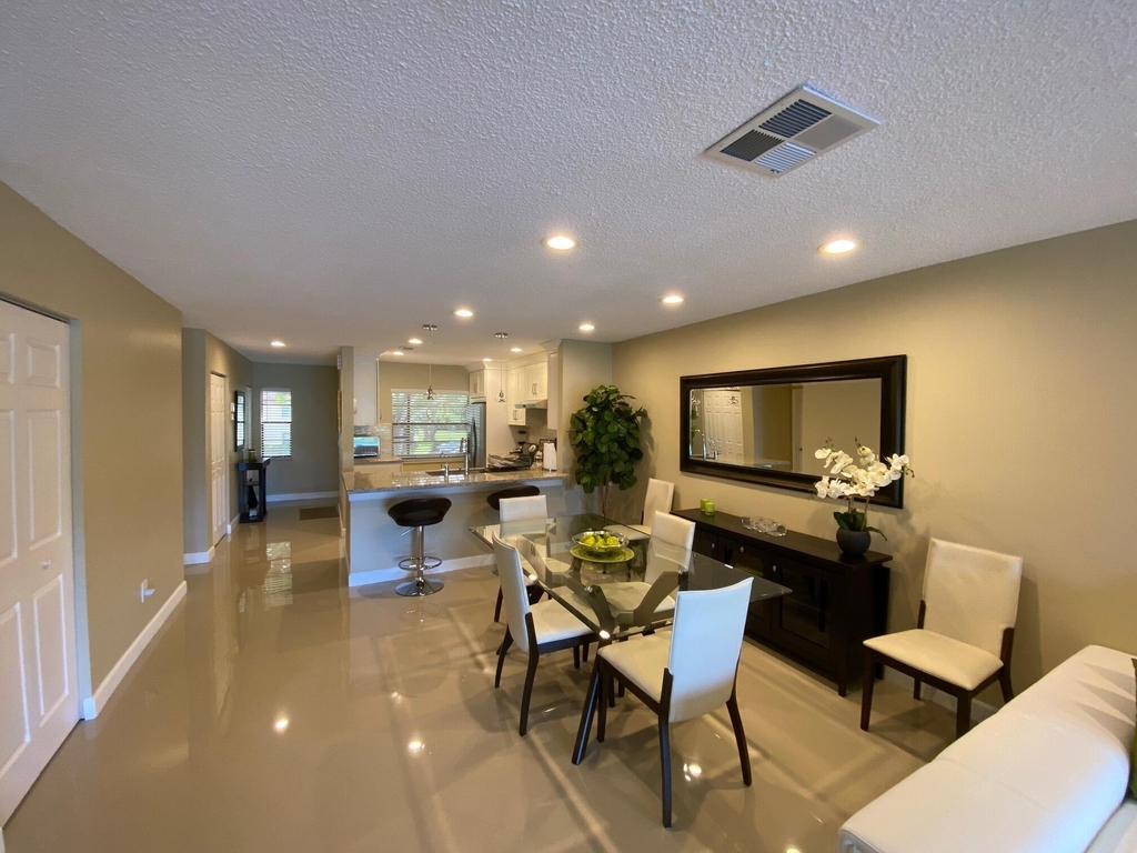 9285 Vista Del Lago - Photo 8