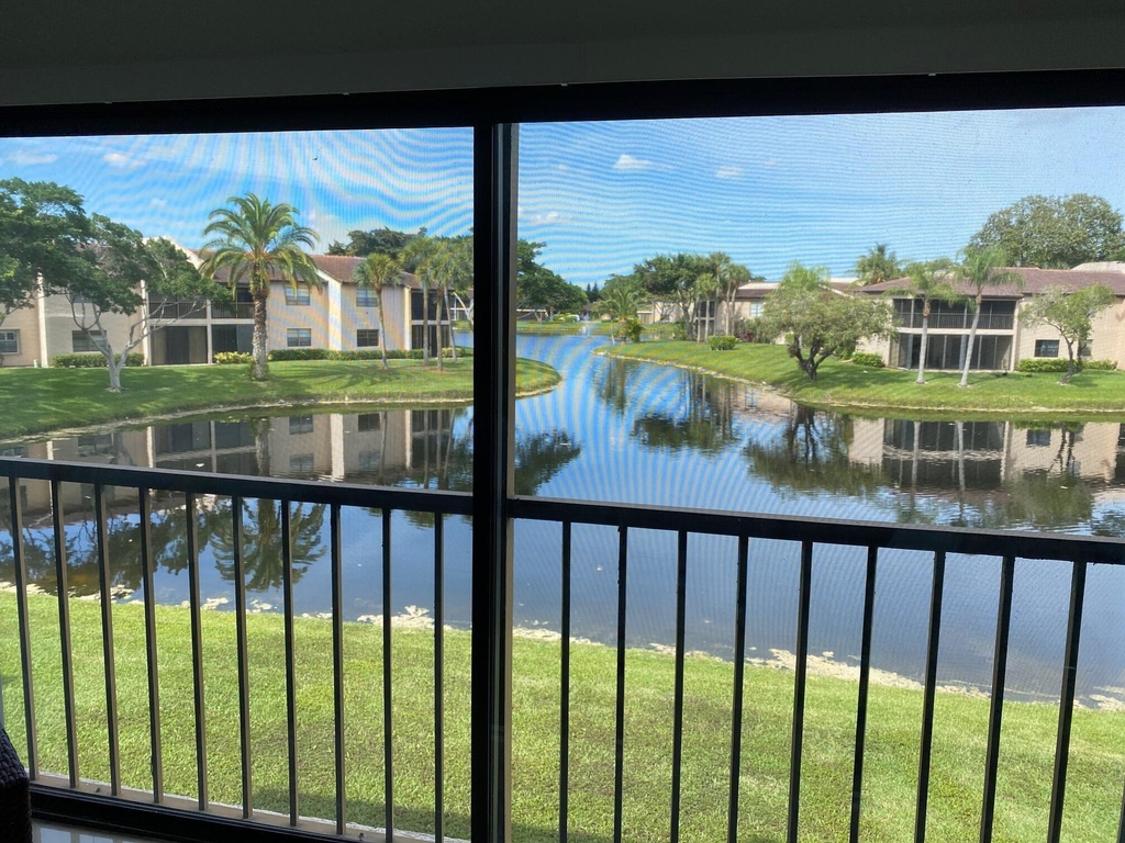 9285 Vista Del Lago - Photo 20