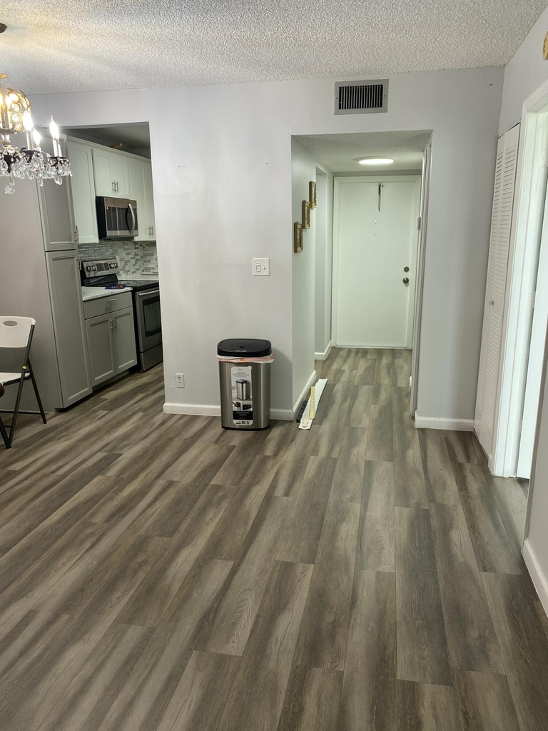 6890 Royal Palm Boulevard - Photo 6
