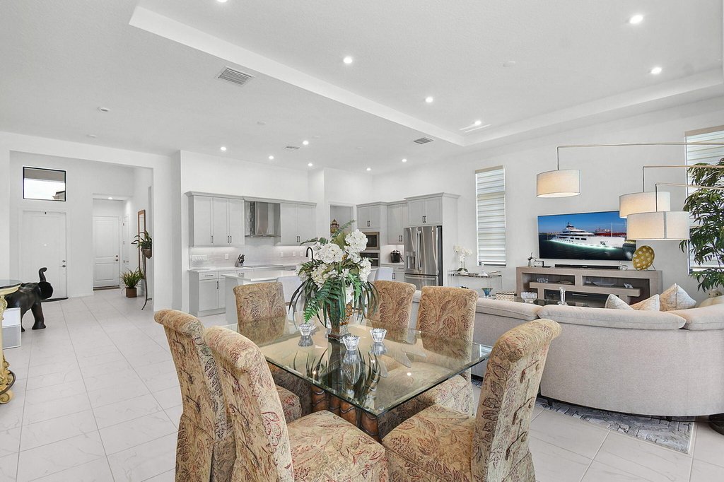 9084 Sw Arco Way - Photo 8