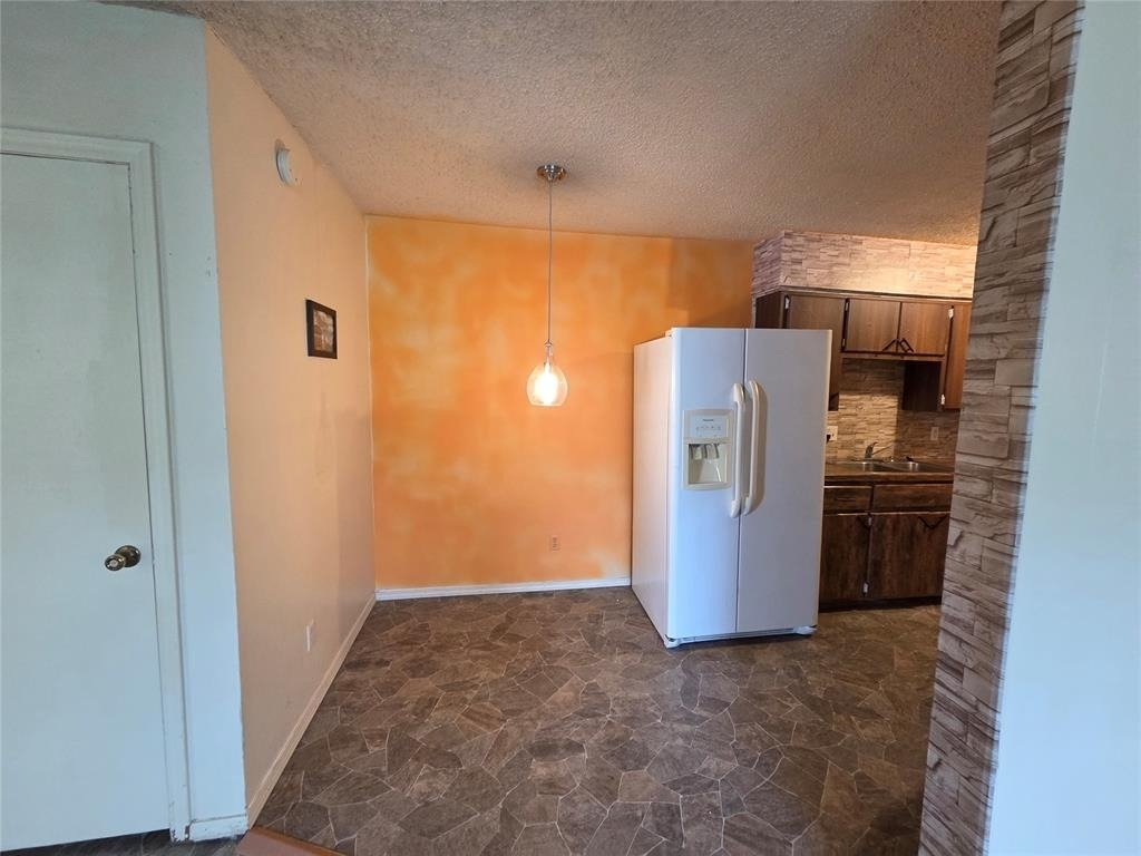 401 Se 12th Street - Photo 8