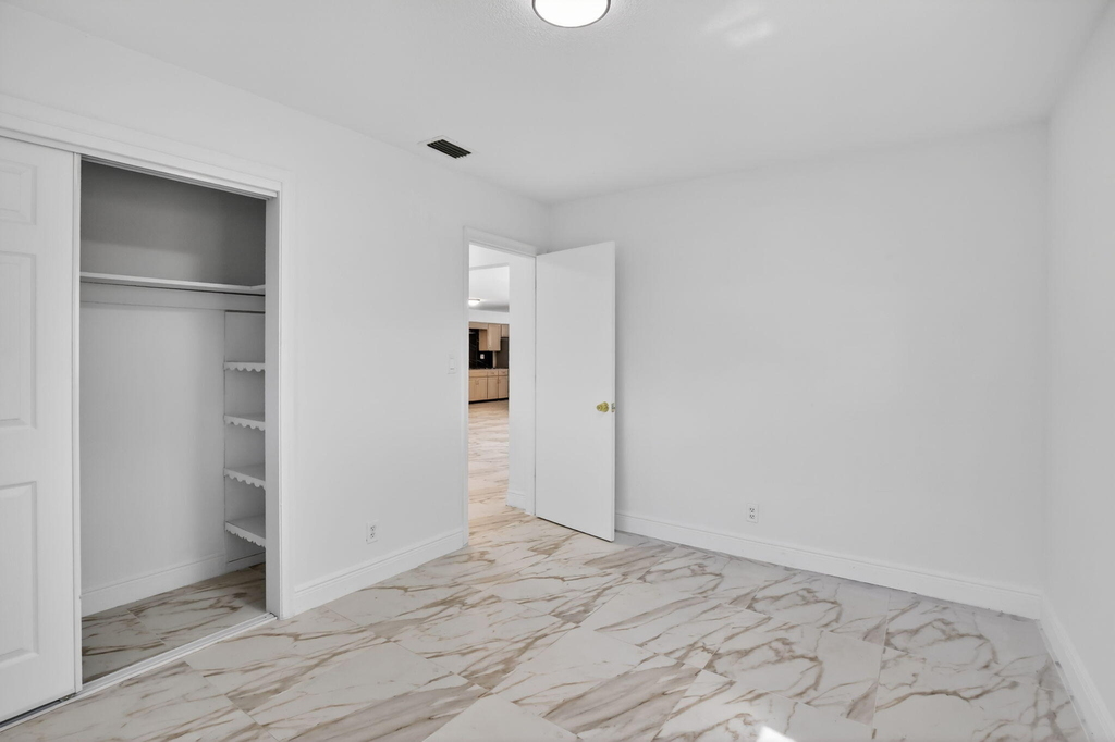 5731 Ne 17th Terrace - Photo 22