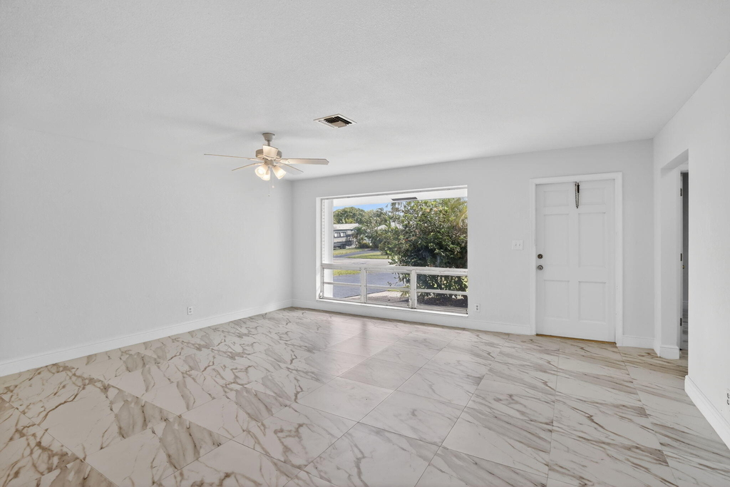 5731 Ne 17th Terrace - Photo 6