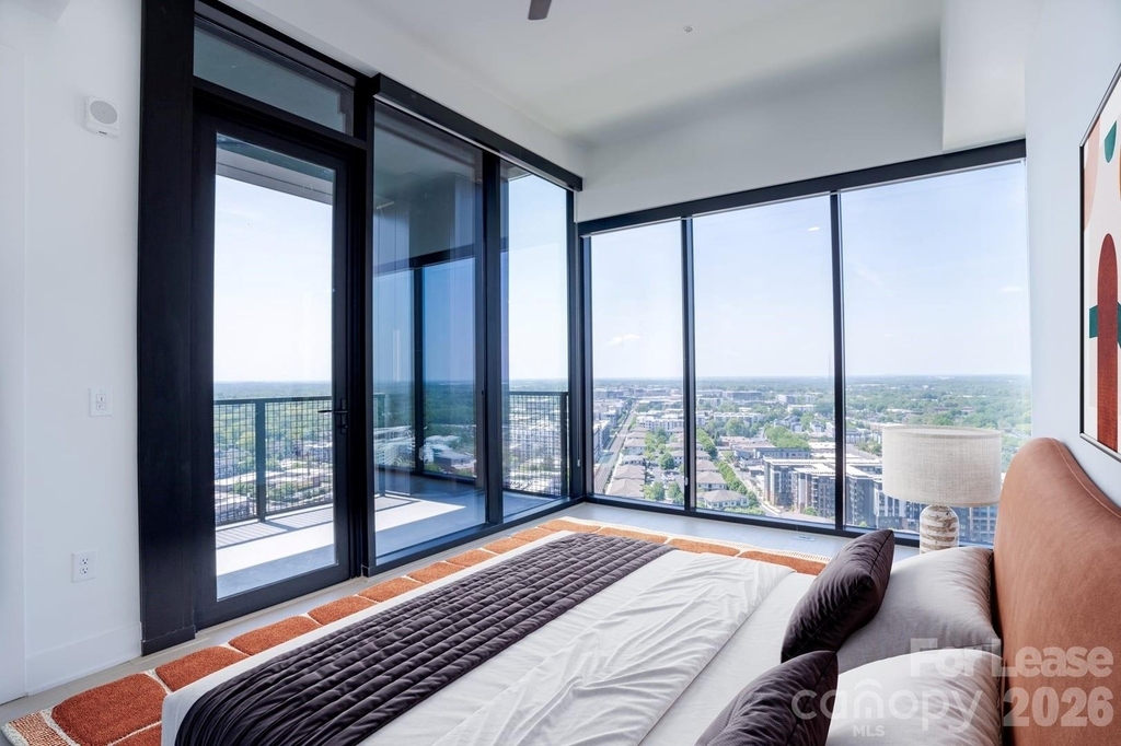 2161 Hawkins Street - Photo 8