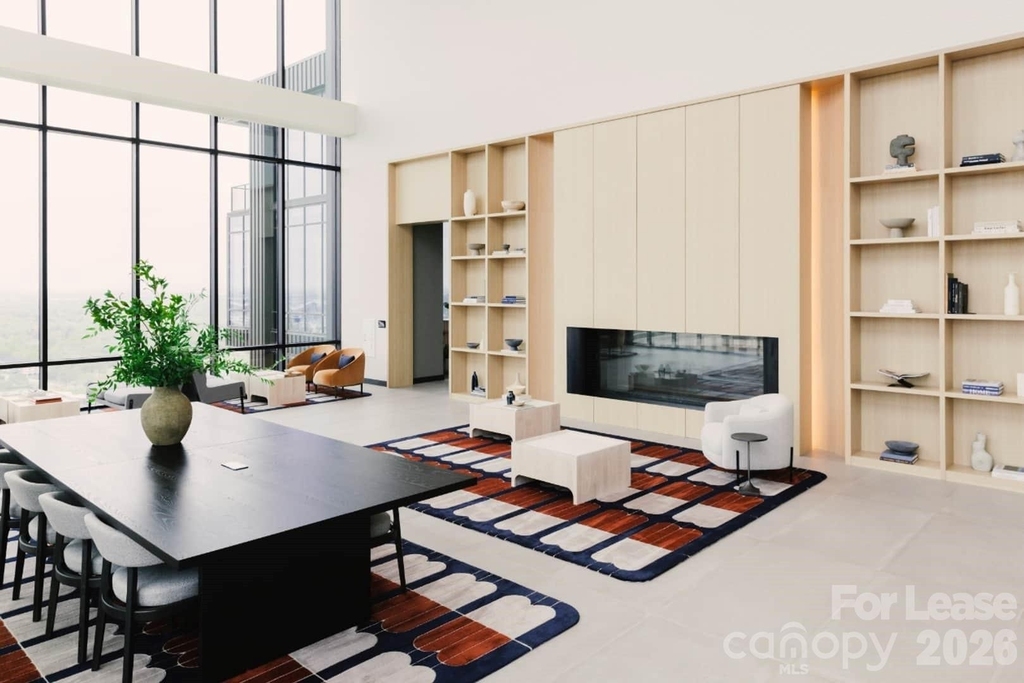 2161 Hawkins Street - Photo 4