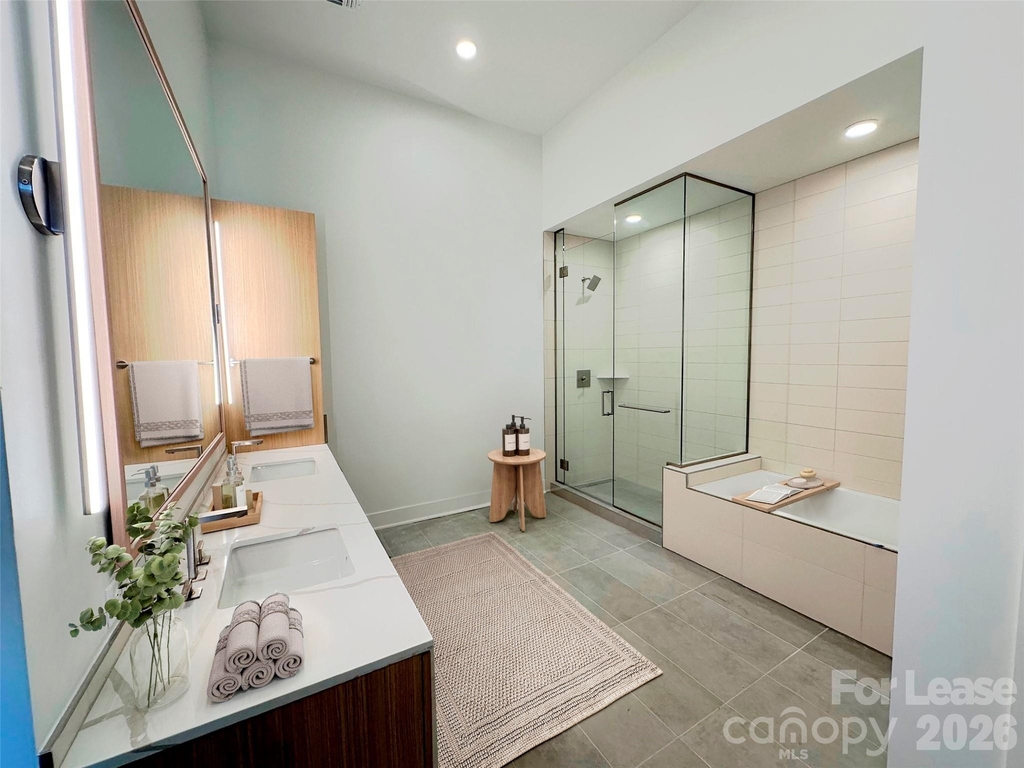 2161 Hawkins Street - Photo 44