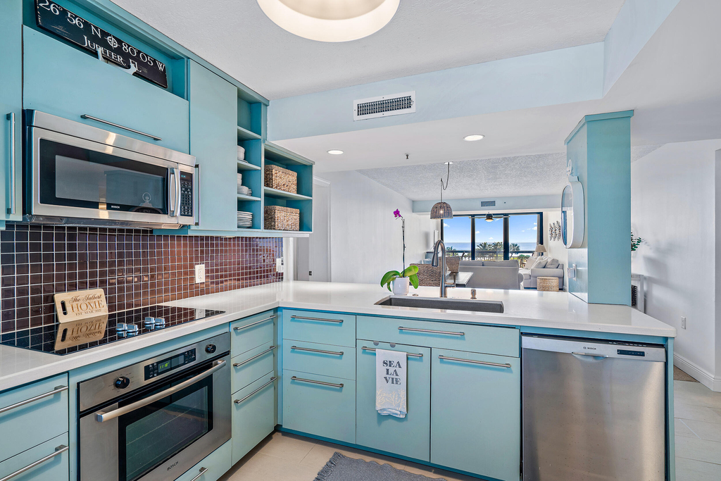 101 S Seas Drive - Photo 7
