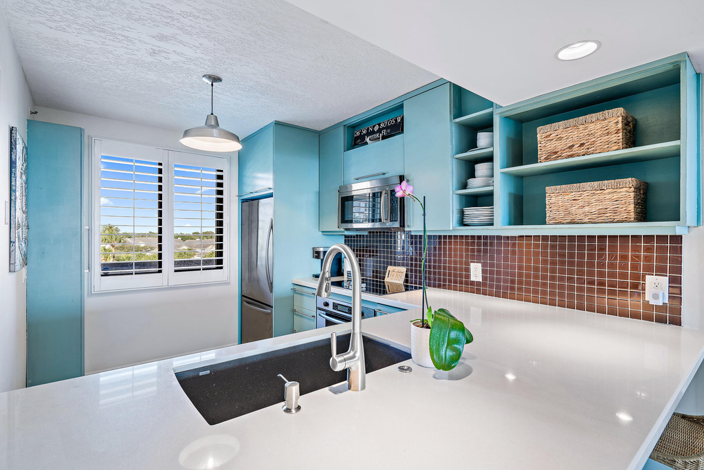 101 S Seas Drive - Photo 8