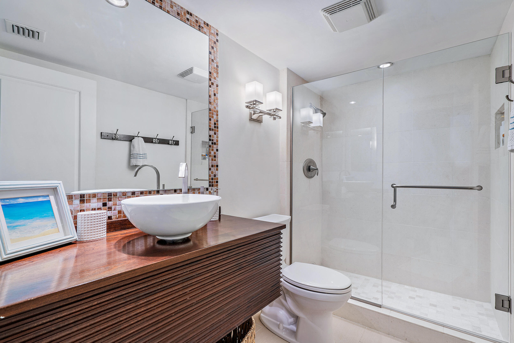 101 S Seas Drive - Photo 16